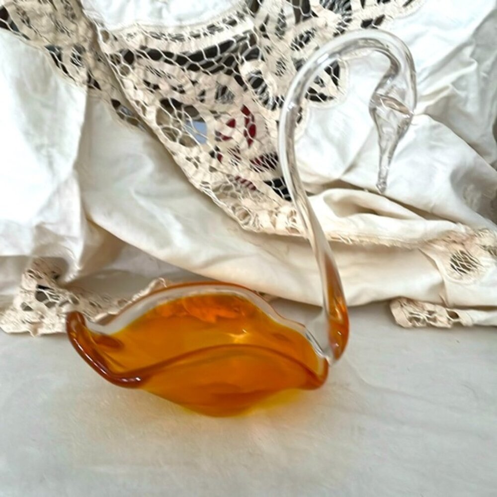 ALTAGLASS ORANGE SWAN DISH
